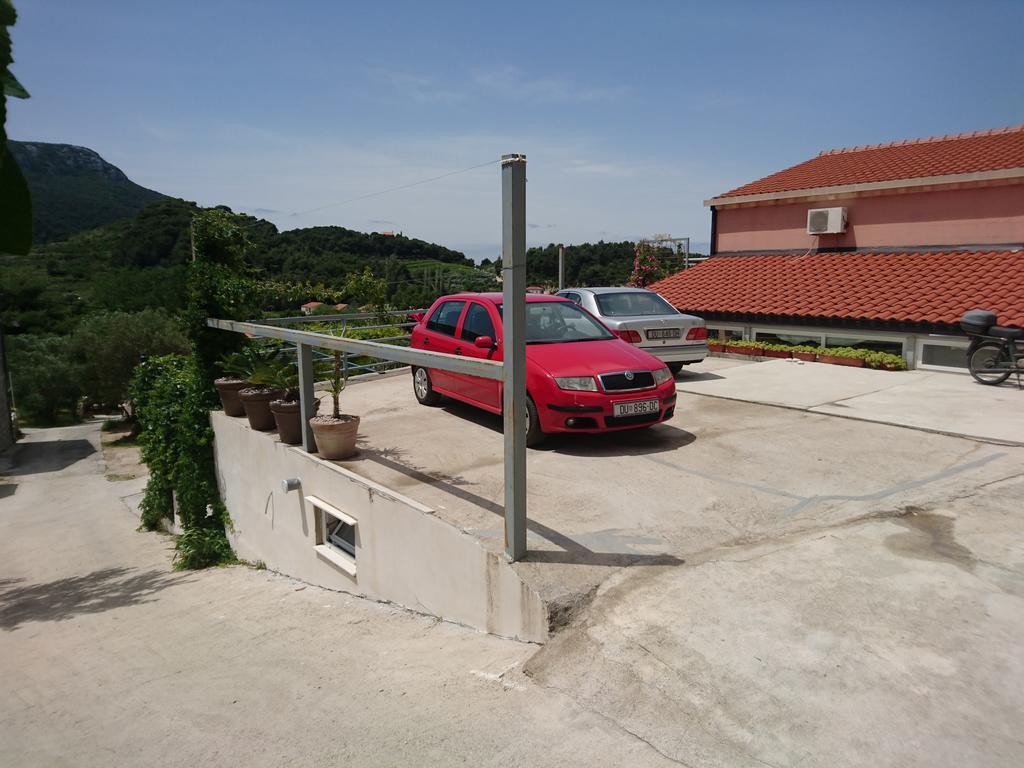 Apartments Leko Zuljana Luaran gambar